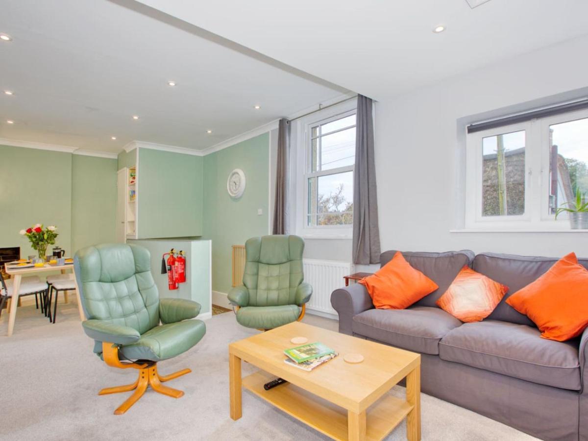 Lovely 2-Bed Apartment Colyton, Nr. Jurassic Coast Exterior photo